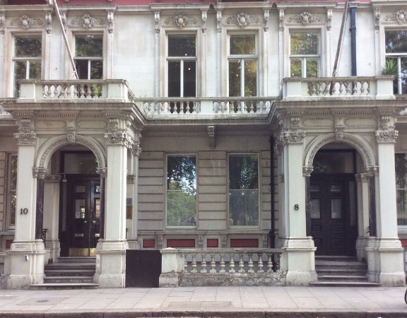 photo-of-front-of-building