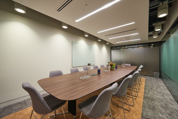 Strand Serviced Offices 11