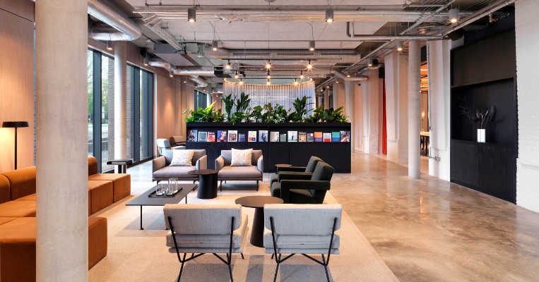 Albert Embankment, Vauxhall Offices 2